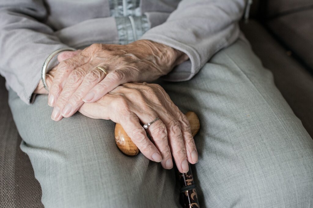 alzheimerjeva bolezen simptomi